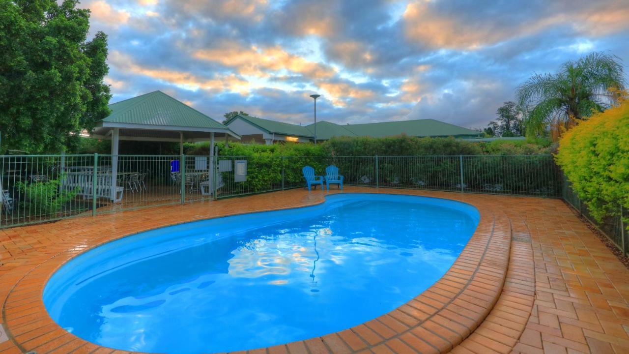 Jacaranda Country Motel Saint George Exteriör bild